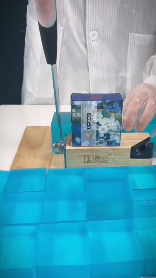 古龙香水手工皂